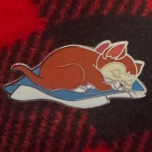 5/$25 Disney Sweet Dreams Mystery Dinah Sleeping Nap Alice in Wonderland Pin